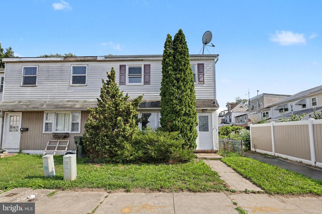Residential in BURLINGTON 4