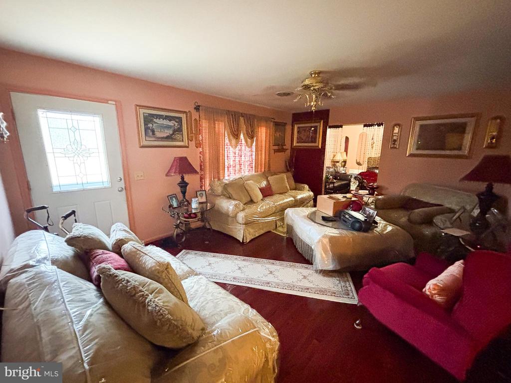 Residential in HURLOCK 3