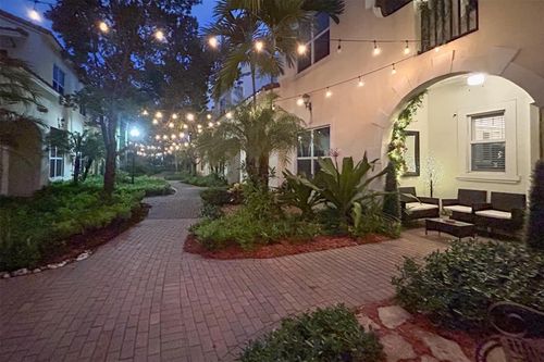 12467 Nw 17th Ct, Pembroke Pines, FL, 33028-1893 | Card Image