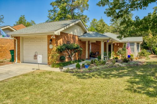 504 Larchmont Pl, Aiken, SC, 29801-2788 | Card Image