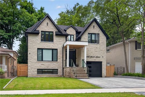 1438 Garnet Ave, Mississauga, ON, L5G4C6 | Card Image