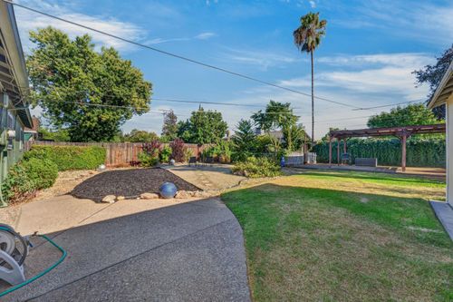 3708 Merrily Way, Sacramento, CA, 95821 | Card Image