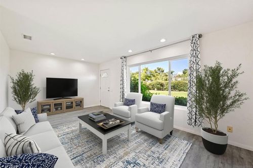 a-9469 Carlton Oaks Dr, Santee, CA, 92071-2534 | Card Image