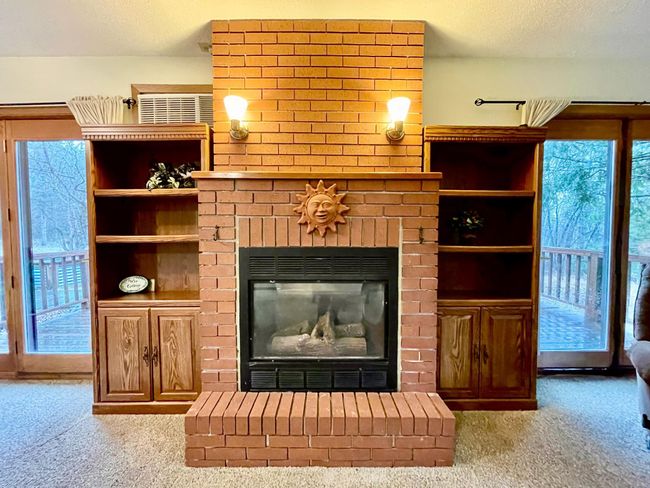 Apartment fireplace.jpg | Image 39