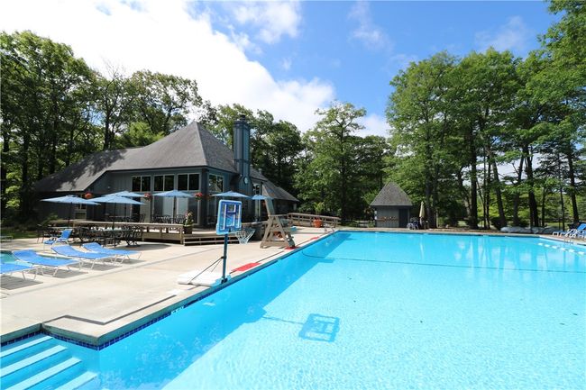 5115 Summit Dr, Condo with 2 bedrooms, 2 bathrooms and 2 parking in Somerset PA | Image 35