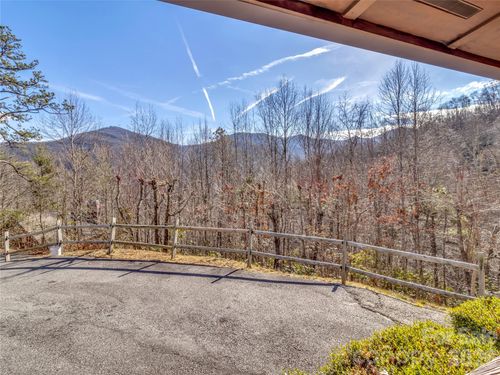 30 Edgewater Ln, Maggie Valley, NC, 28751 | Card Image