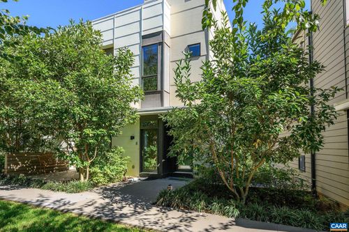 unit-j-1130 E High St, CHARLOTTESVILLE, VA, 22902-4875 | Card Image