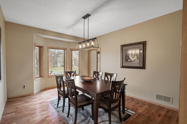 18_17606_93rd18_mls.jpg | Image 26