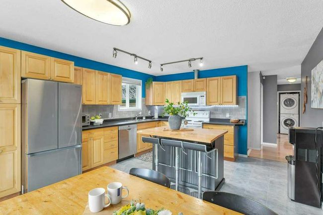 5620 50 Street, House other with 4 bedrooms, 2 bathrooms and 4 parking in Rimbey AB | Image 18