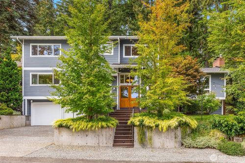 7803 89th Pl Se, Mercer Island, WA, 98040-5750 | Card Image