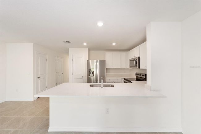 6607 Sw 81 St Loop, Townhouse with 3 bedrooms, 3 bathrooms and null parking in OCALA FL | Image 5