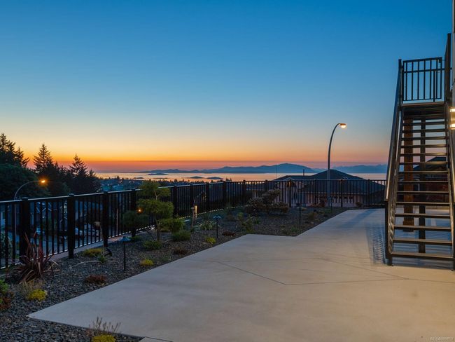 5391 Kenwill Dr, House other with 6 bedrooms, 6 bathrooms and 4 parking in Nanaimo BC | Image 80
