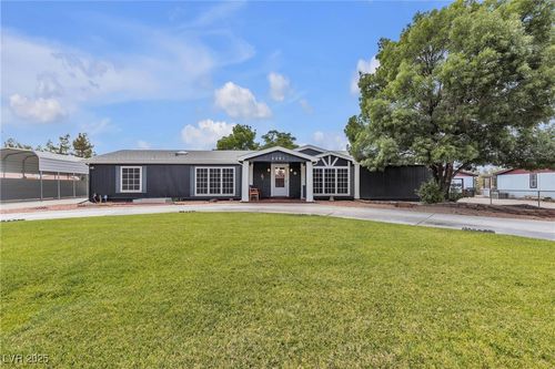 2281 Quebec St, Pahrump, NV, 89048-6010 | Card Image