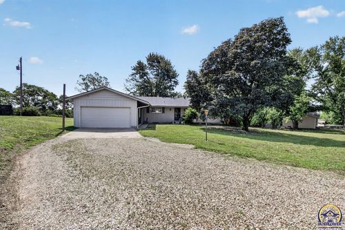 4830 Nw Pottawatomie Rd, Topeka, KS, 66618-3318 | Card Image