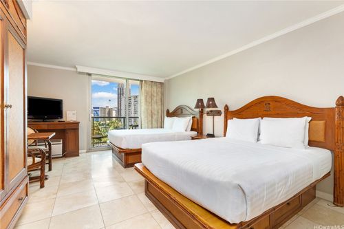 604-2045 Kalakaua Ave, Honolulu, HI, 96815-5122 | Card Image