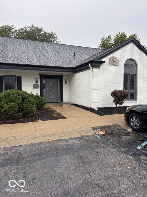 3891 Eagle Creek Pkwy, Indianapolis, IN, 46254-5614 | Card Image