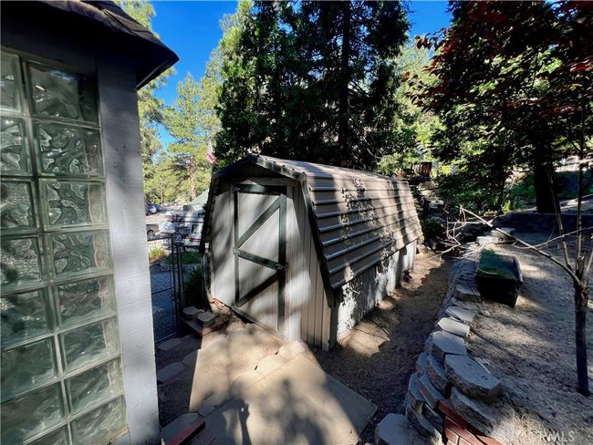 2nd storage shed or workshop | Image 40