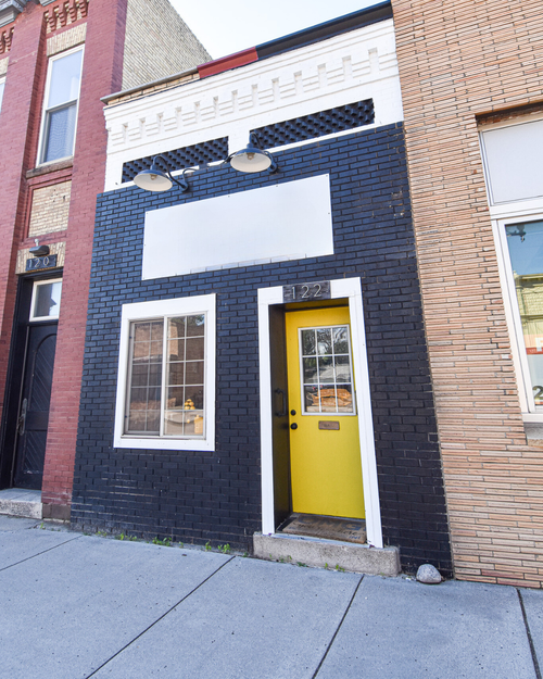 122 W Johnson Ave, Warren, MN, 56762-1112 | Card Image