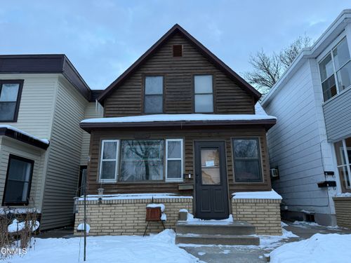 704 N 6th Street, Bismarck, ND, 58501 | Card Image