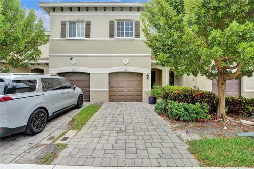 358 Se 1st Way, Deerfield Beach, FL, 33441-3911 | Card Image