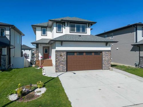 30 Thayer Close, Red Deer, AB, T4P0W7 | Card Image