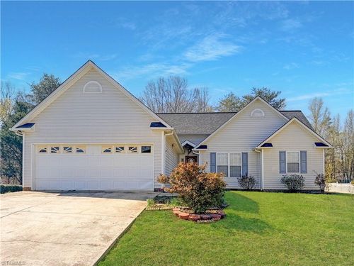 522 Whitney Rd, Mocksville, NC, 27028-2893 | Card Image
