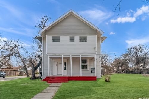 146 Fairview Ave, San Antonio, TX, 78223-1064 | Card Image