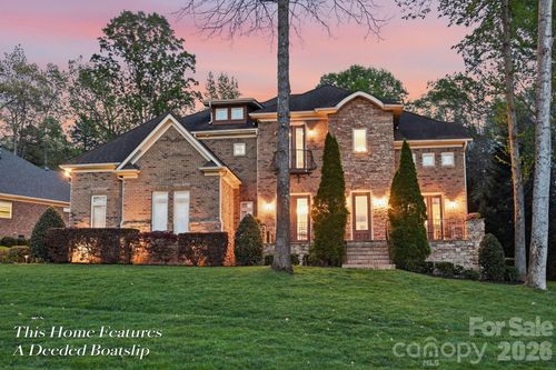 163 W Maranta Rd, Mooresville, NC, 28117-6337 | Card Image
