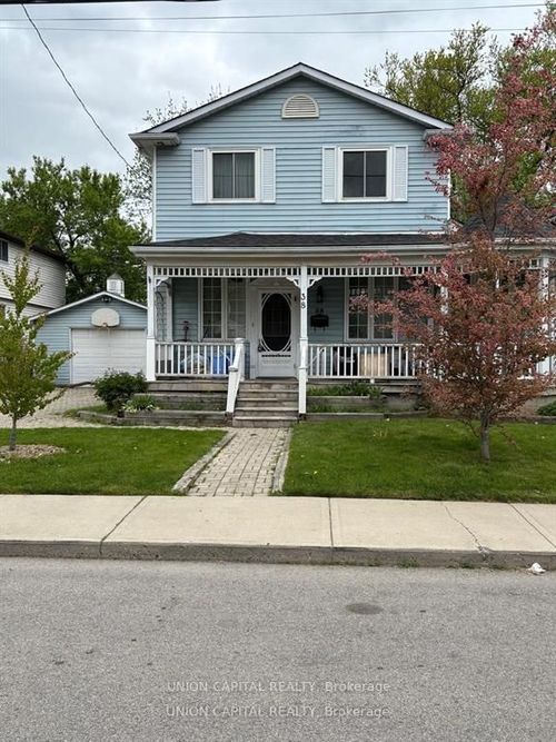 38 Ward Ave, Hamilton, ON, L8S2E6 | Card Image