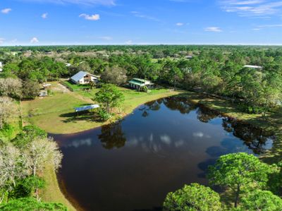 4550 Sw Boat Ramp Avenue, House other with 4 bedrooms, 2 bathrooms and null parking in Palm City FL | Image 3