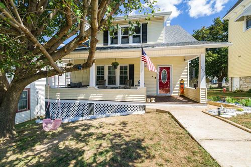 502 3rd St, SHENANDOAH, VA, 22849-1609 | Card Image