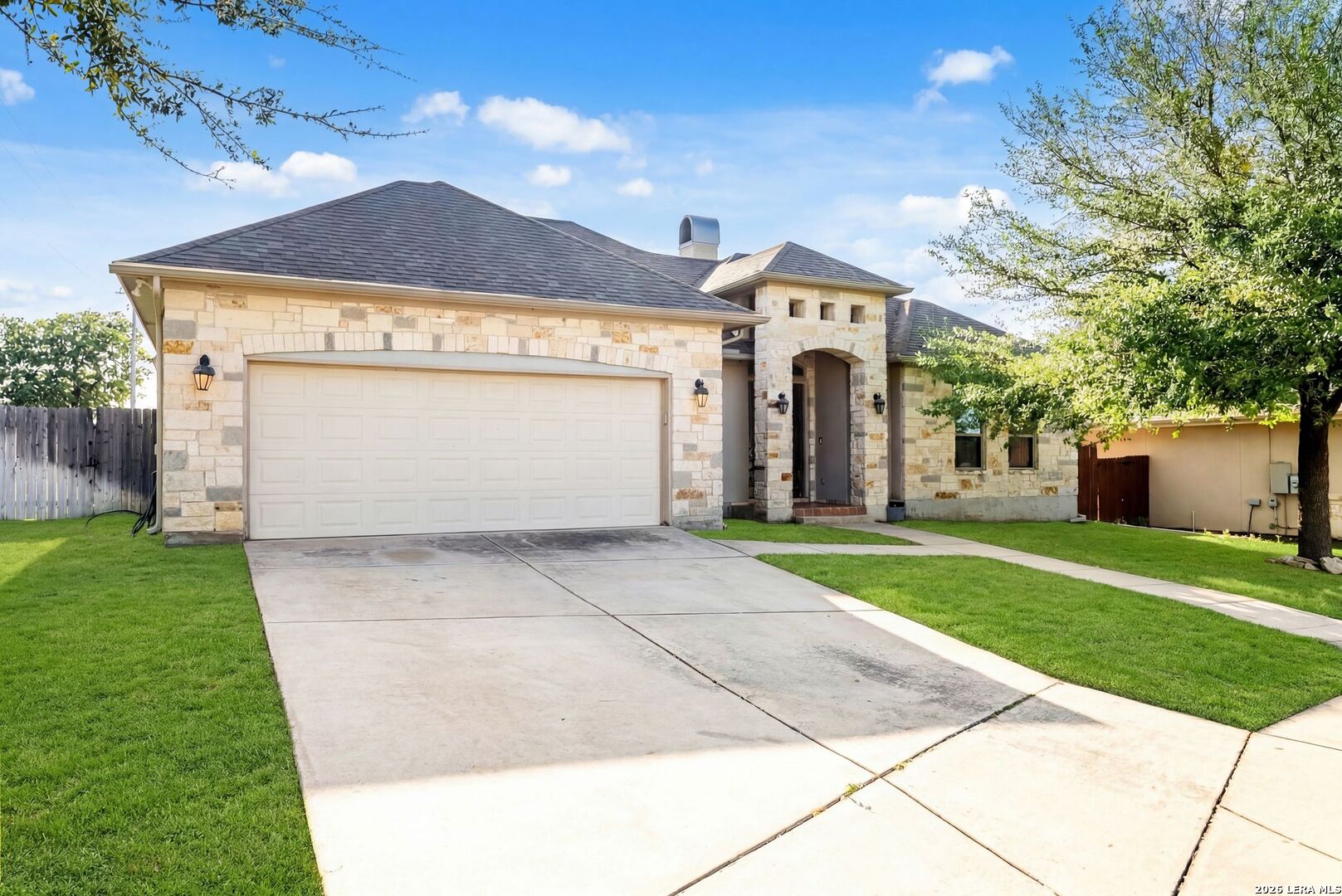 Residential in La Vernia 5