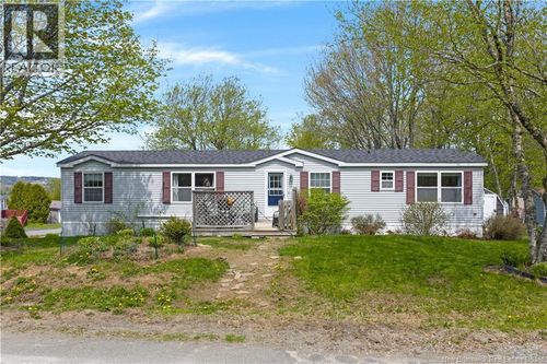 23 5th St, Quispamsis, NB, E2G1V7 | Card Image