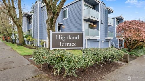 b101-8800 20th Ave Ne, Seattle, WA, 98115-3285 | Card Image