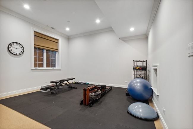 2239 Sheridan Rd, Home with 4 bedrooms, 8 bathrooms and null parking in Highland Park IL | Image 35