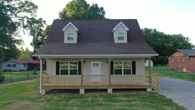 308 Elora Rd, House other with 3 bedrooms, 2 bathrooms and null parking in Huntland TN | Image 2