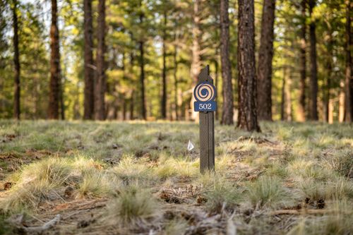 502-56506 Elk Run Ln, Bend, OR, 97707 | Card Image
