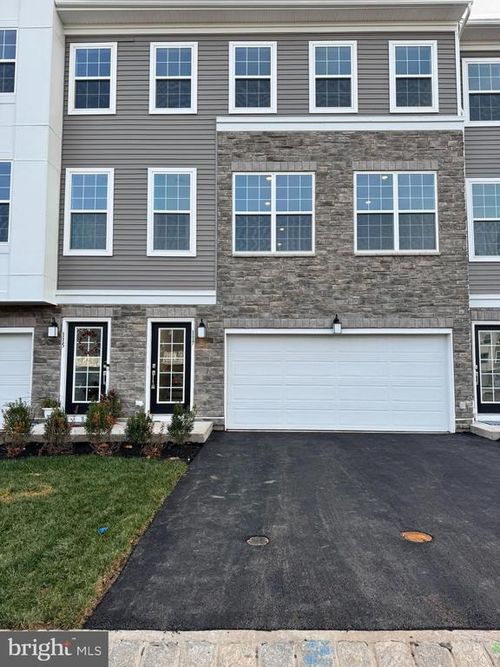 117 Fred Clark Dr, PENNINGTON, NJ, 08534 | Card Image