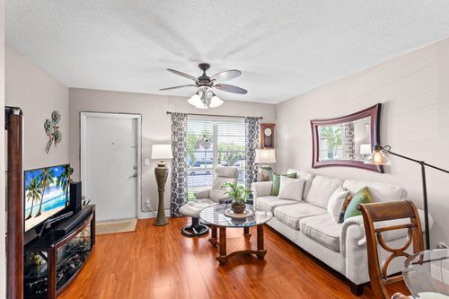 202-309 S Circle 202 Drive S, Boynton Beach, FL, 33435 | Card Image