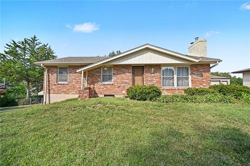 18104 E 27th Ter S, Independence, MO, 64057-1518 | Card Image