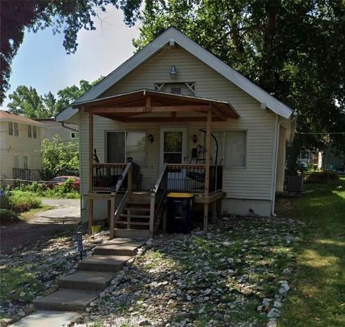 1857 E 68th Terrace, Kansas City, MO, 64132 | Card Image