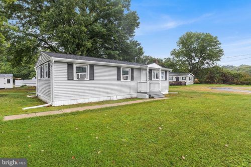 21899 Lovers Ln, Rock Hall, MD, 21661-1224 | Card Image