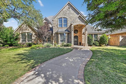 4216 Timberglen Pl, Midland, TX, 79707-1483 | Card Image