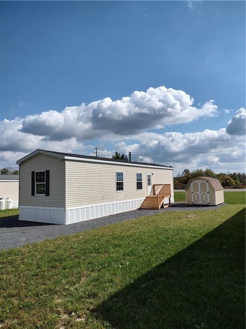 1687 Wilsey Rd, Savannah, NY, 13146-8707 | Card Image