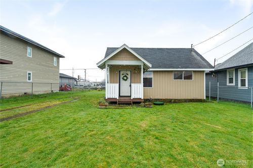 1513 W Market St, Aberdeen, WA, 98520-6822 | Card Image