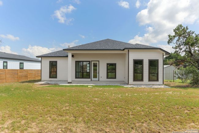 1307 Rimrock Cv, House other with 3 bedrooms, 2 bathrooms and null parking in Spring Branch TX | Image 17