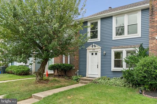 4243 Dunwood Ter, BURTONSVILLE, MD, 20866-1324 | Card Image