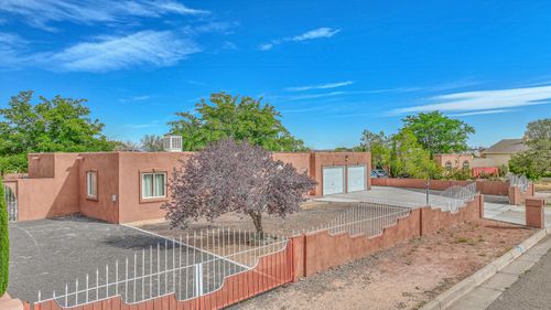 808 Villa Verde Dr Se, Rio Rancho, NM, 87124-1211 | Card Image