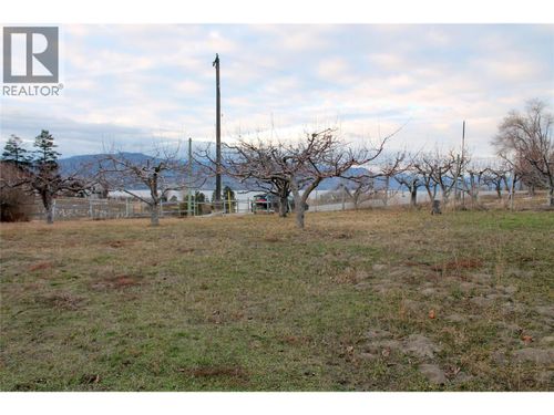 910 Boothe Rd, Naramata, BC, V0H1N1 | Card Image