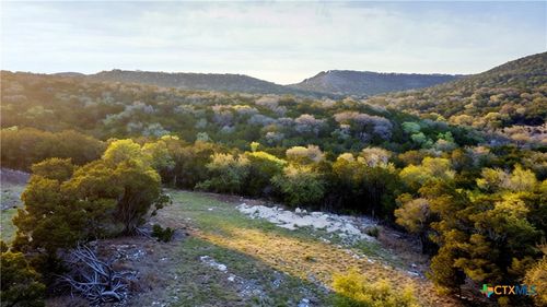 911 Flaman Rd, Canyon Lake, TX, 78133-3101 | Card Image